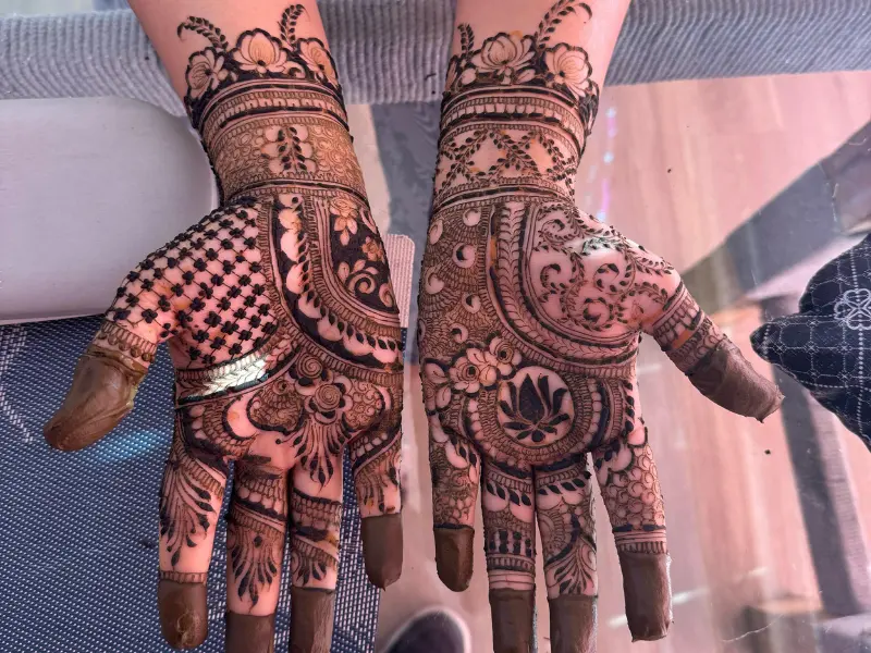 Karwa Chauth 2025 Mehndi & Makeup Ideas in Lucknow β Darpan by Pooja